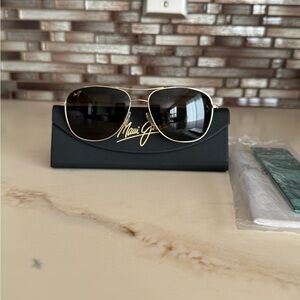 Maui Jim Gold Aviator Polarized Sunglasses with Double Bridge MJ 24716